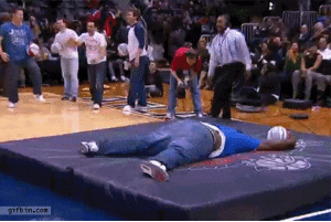 This Guy Not Dunking