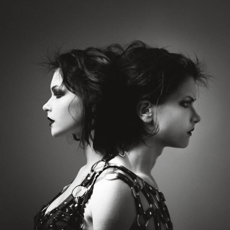 Two faces of a woman, back to back